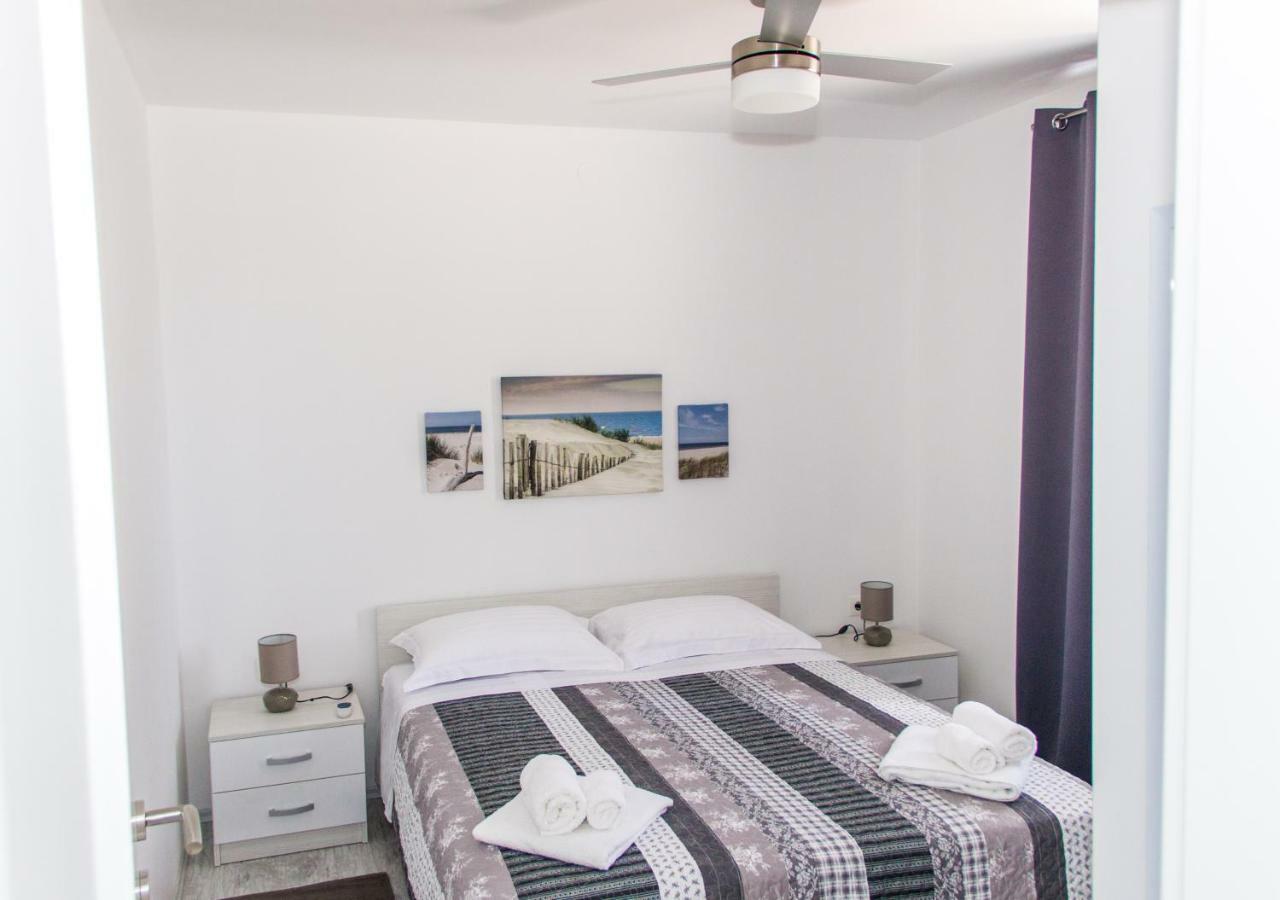 Apartmani Zoric Punat Exterior photo