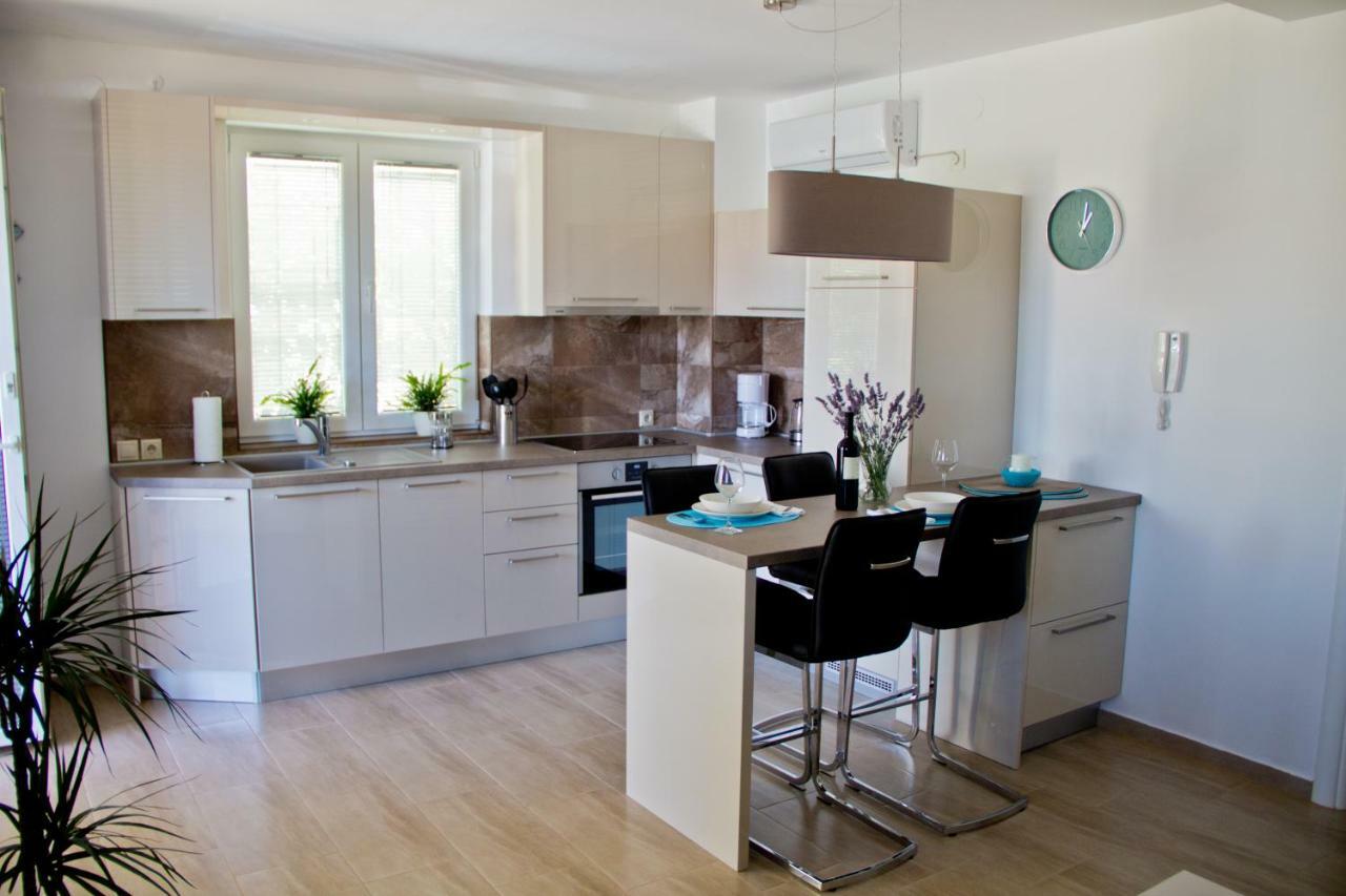 Apartmani Zoric Punat Exterior photo
